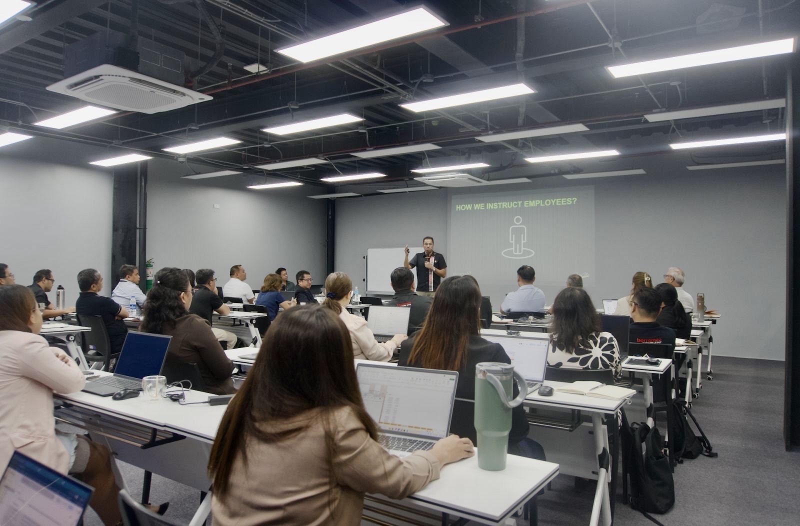 A Tellix AI training room
